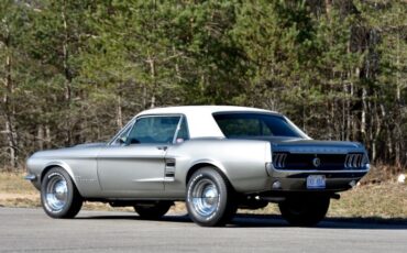Ford-Mustang-1967-Gray-White-22