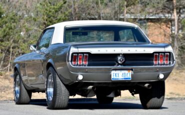 Ford-Mustang-1967-Gray-White-24