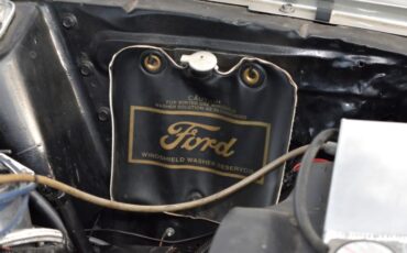 Ford-Mustang-1967-Gray-White-40