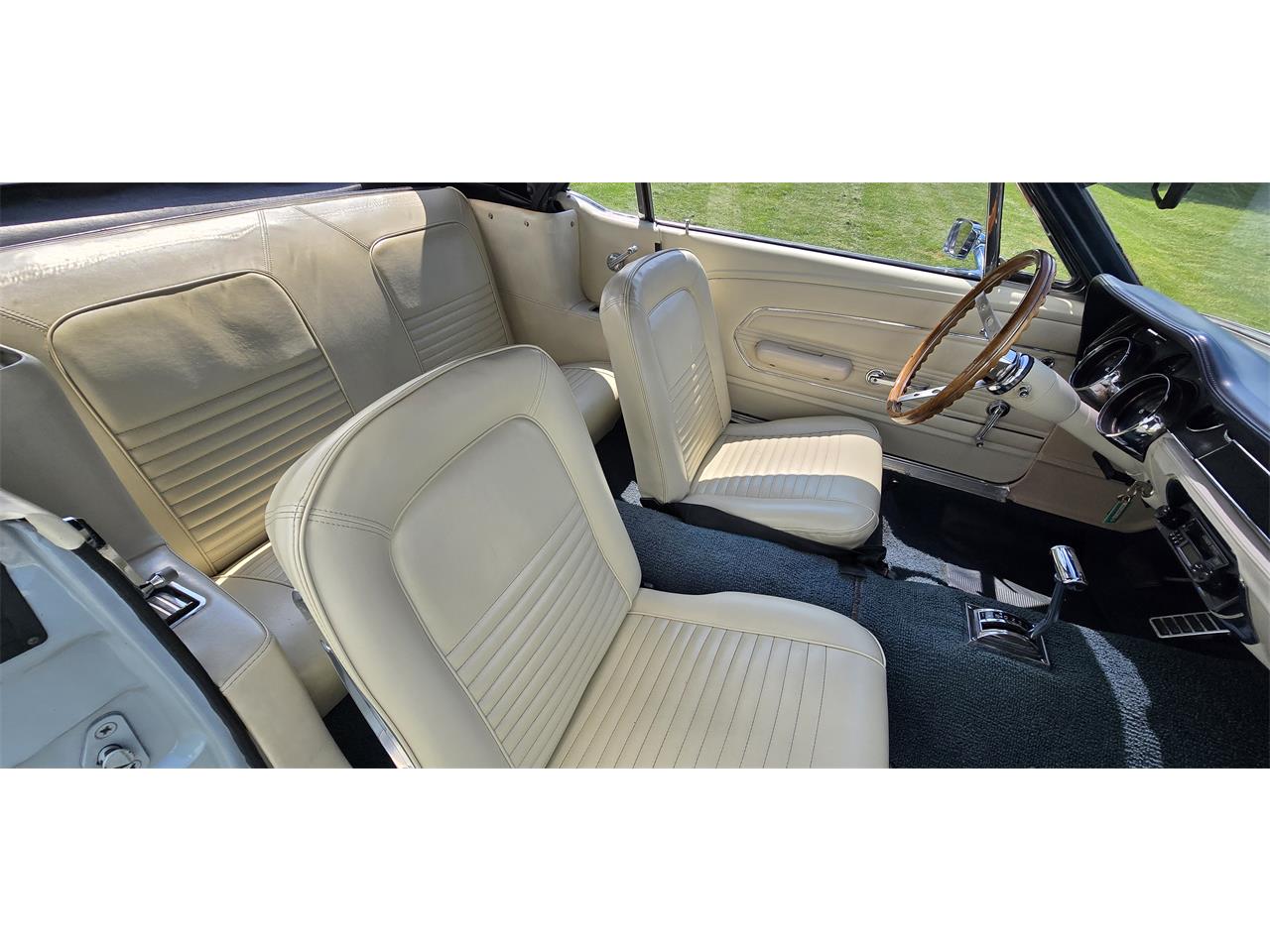 Ford-Mustang-1967-Light-Blue-Tan-13