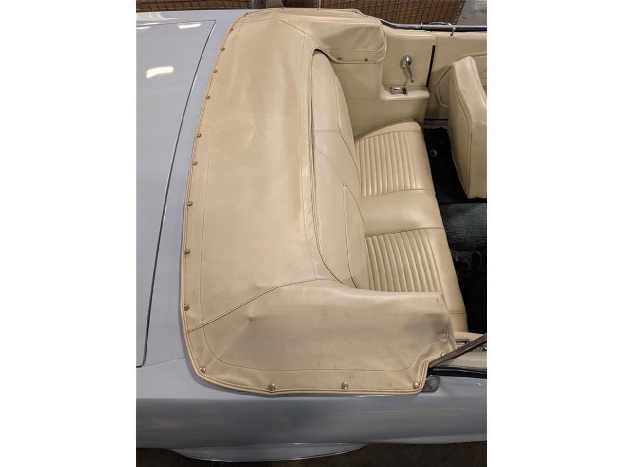 Ford-Mustang-1967-Light-Blue-Tan-15