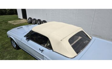 Ford-Mustang-1967-Light-Blue-Tan-2