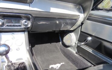 Ford-Mustang-1967-Lime-Gold-Custom-BlackCharcoal-24