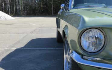 Ford-Mustang-1967-Lime-Gold-Custom-BlackCharcoal-5