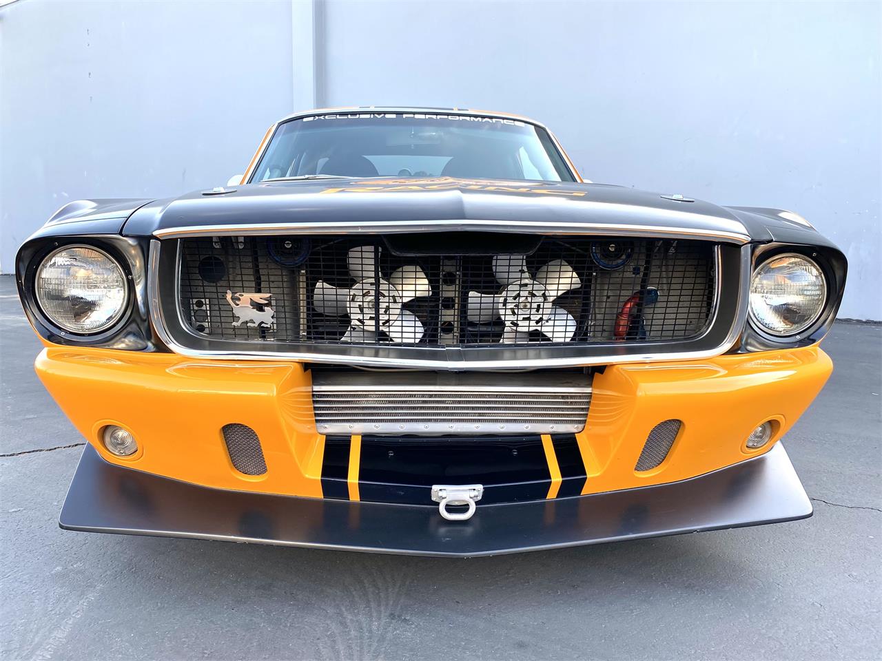 Ford-Mustang-1967-Orange-Black-18