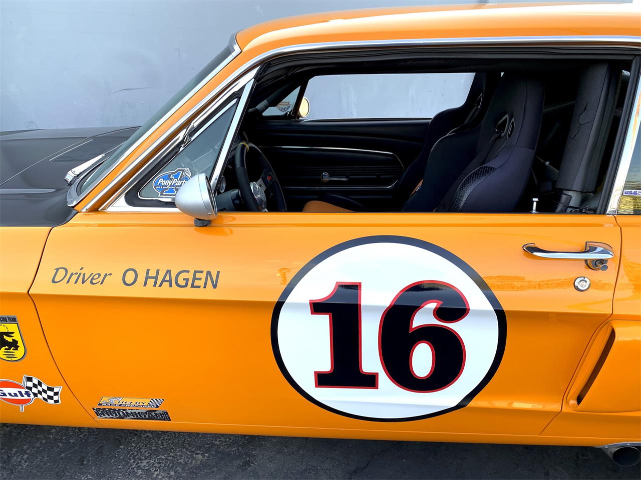 Ford-Mustang-1967-Orange-Black-34