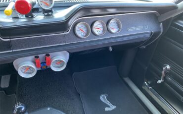 Ford-Mustang-1967-Orange-Black-37
