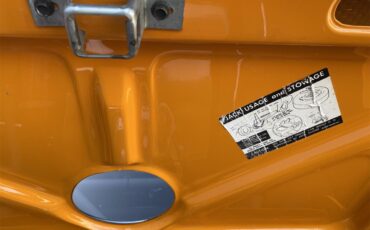 Ford-Mustang-1967-Orange-Black-43