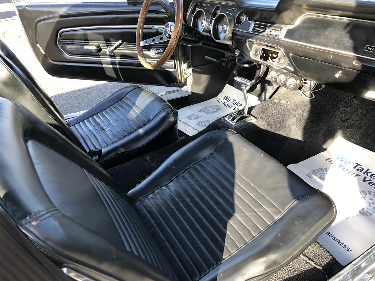 Ford-Mustang-1967-Presidential-Blue-Black-11