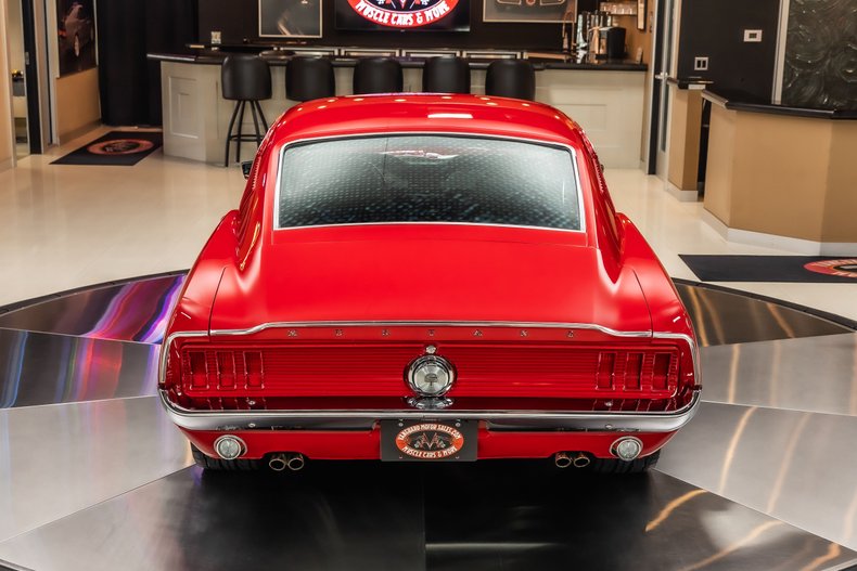 Ford-Mustang-1967-Red-30
