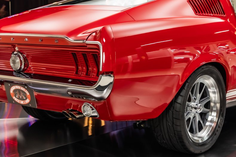 Ford-Mustang-1967-Red-39