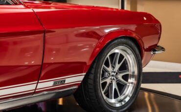 Ford-Mustang-1967-Red-41