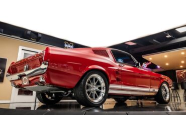 Ford-Mustang-1967-Red-44