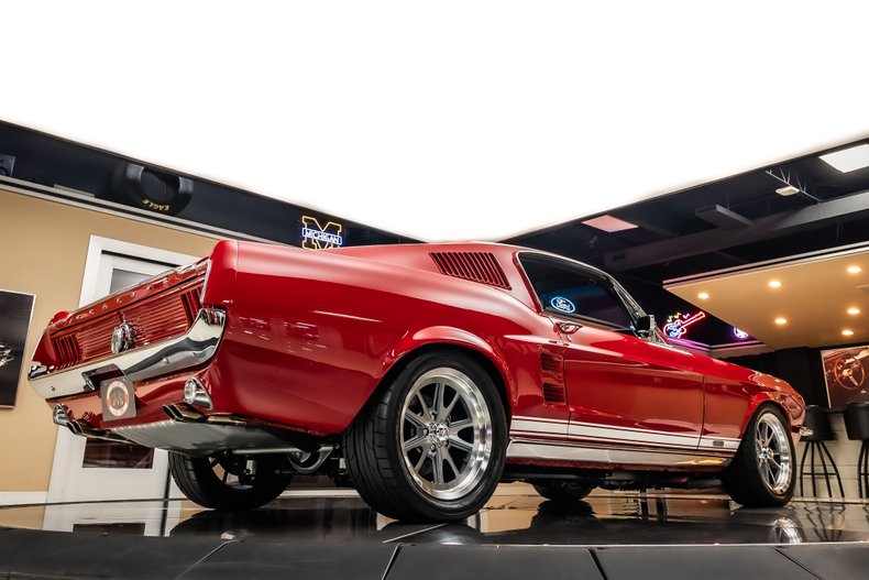 Ford-Mustang-1967-Red-44