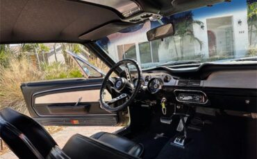 Ford-Mustang-1967-Sea-Green-Black-10