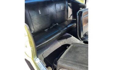 Ford-Mustang-1967-Sea-Green-Black-9