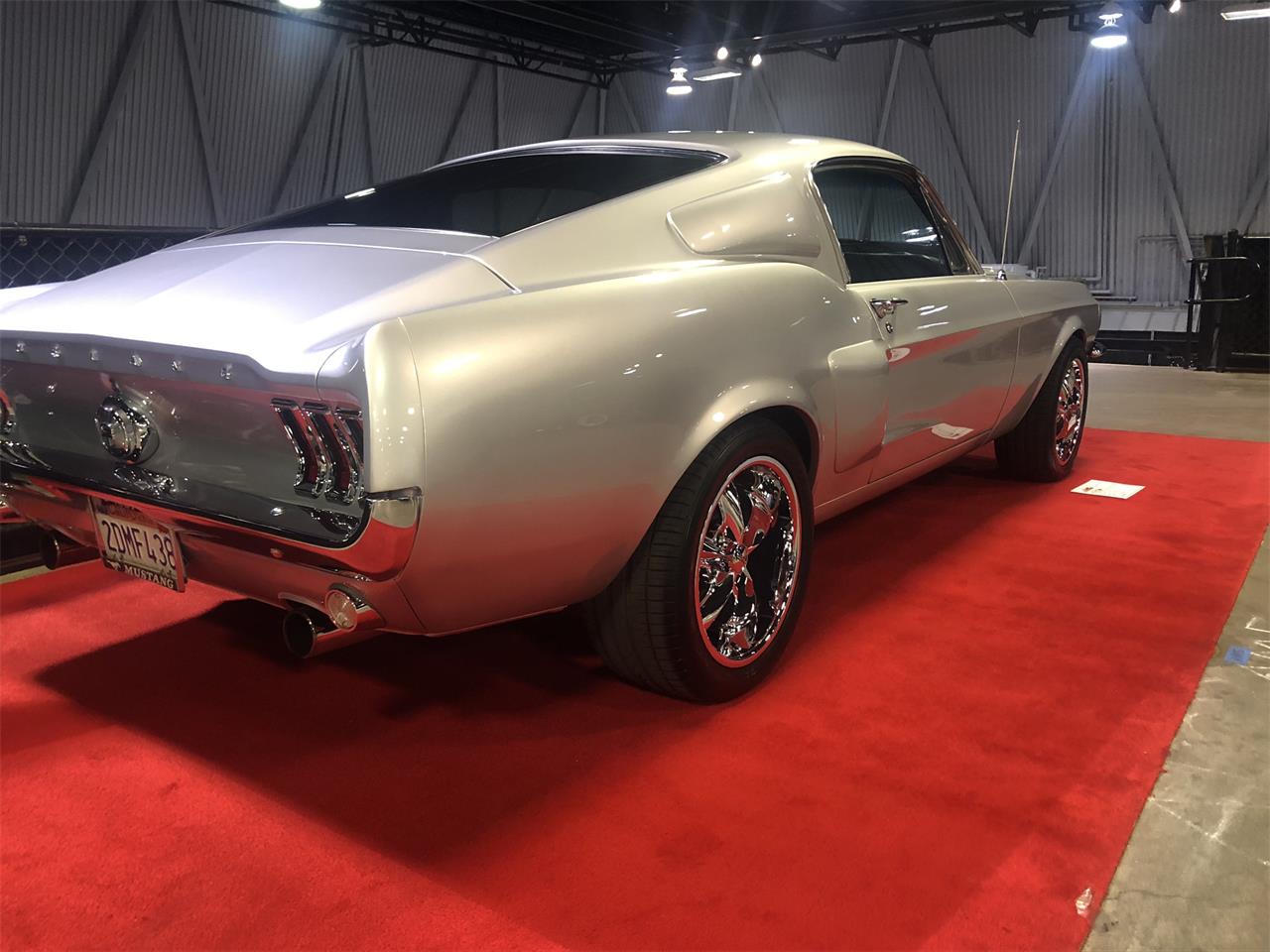 Ford-Mustang-1967-Silver-Black-1