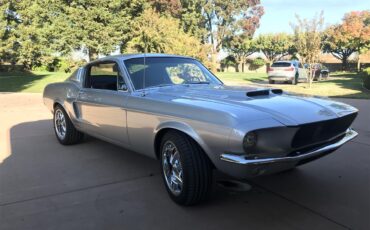 Ford-Mustang-1967-Silver-Black-13