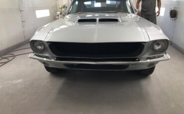 Ford-Mustang-1967-Silver-Black-23