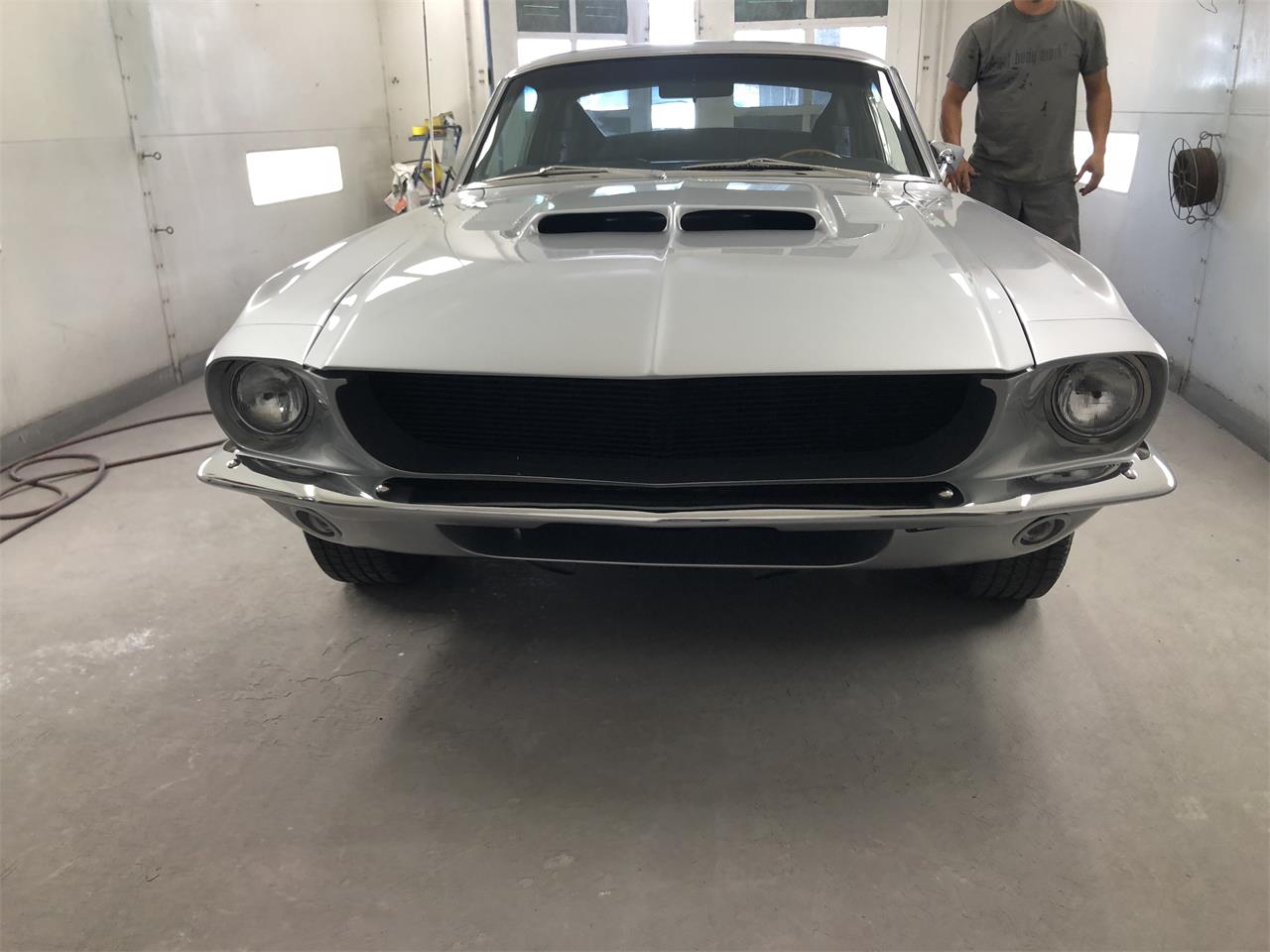 Ford-Mustang-1967-Silver-Black-23