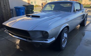 Ford-Mustang-1967-Silver-Black-28