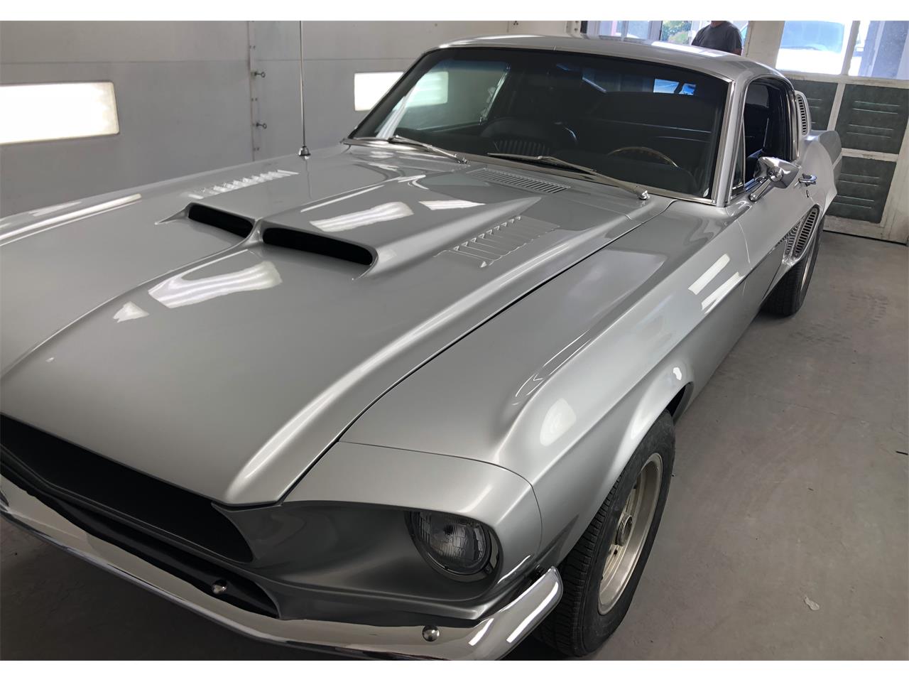 Ford-Mustang-1967-Silver-Black-29