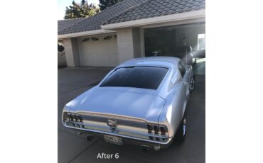 Ford-Mustang-1967-Silver-Black-40
