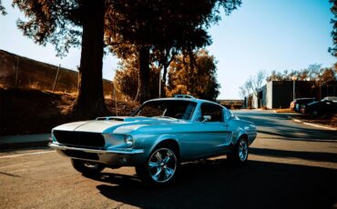 Ford-Mustang-1967-Silver-Black-5