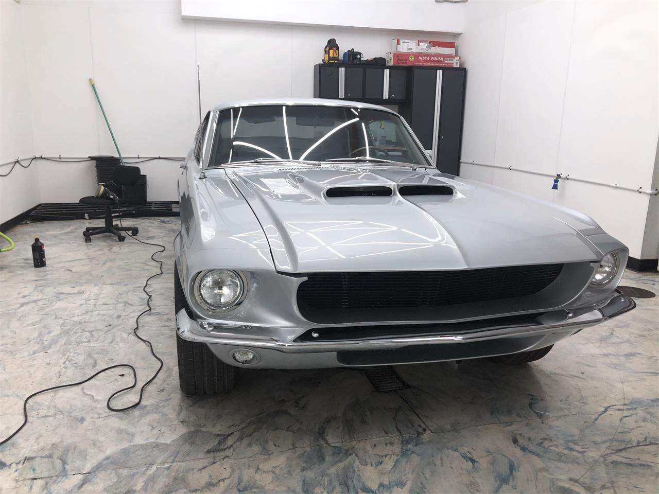 Ford-Mustang-1967-Silver-Black-7