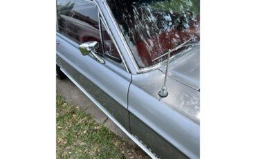 Ford-Mustang-1967-Silver-Frost-Red-19