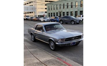 Ford-Mustang-1967-Silver-Frost-Red-5