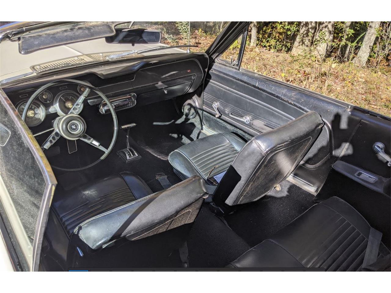 Ford-Mustang-1967-White-Black-5