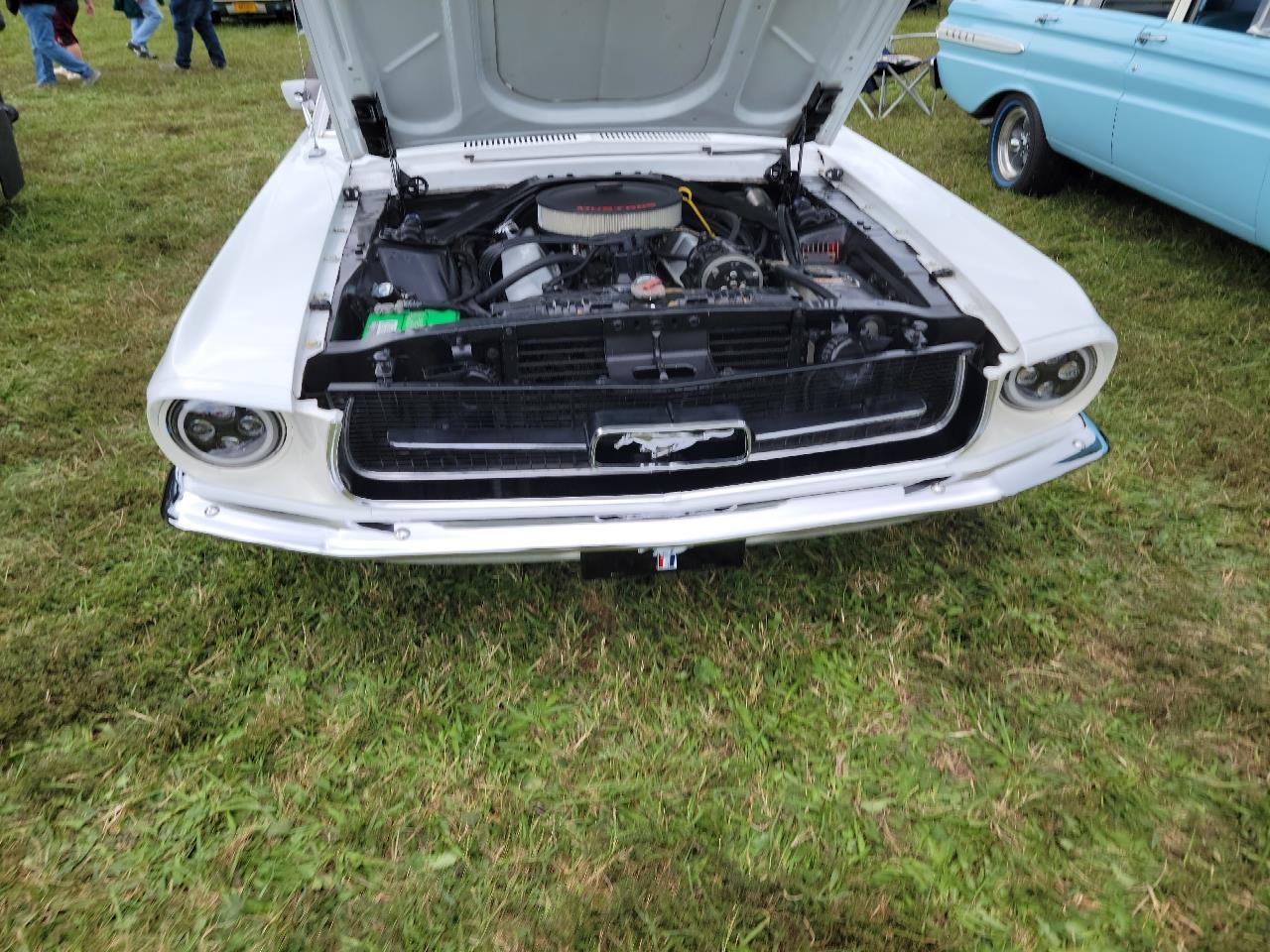 Ford-Mustang-1967-White-Black-5