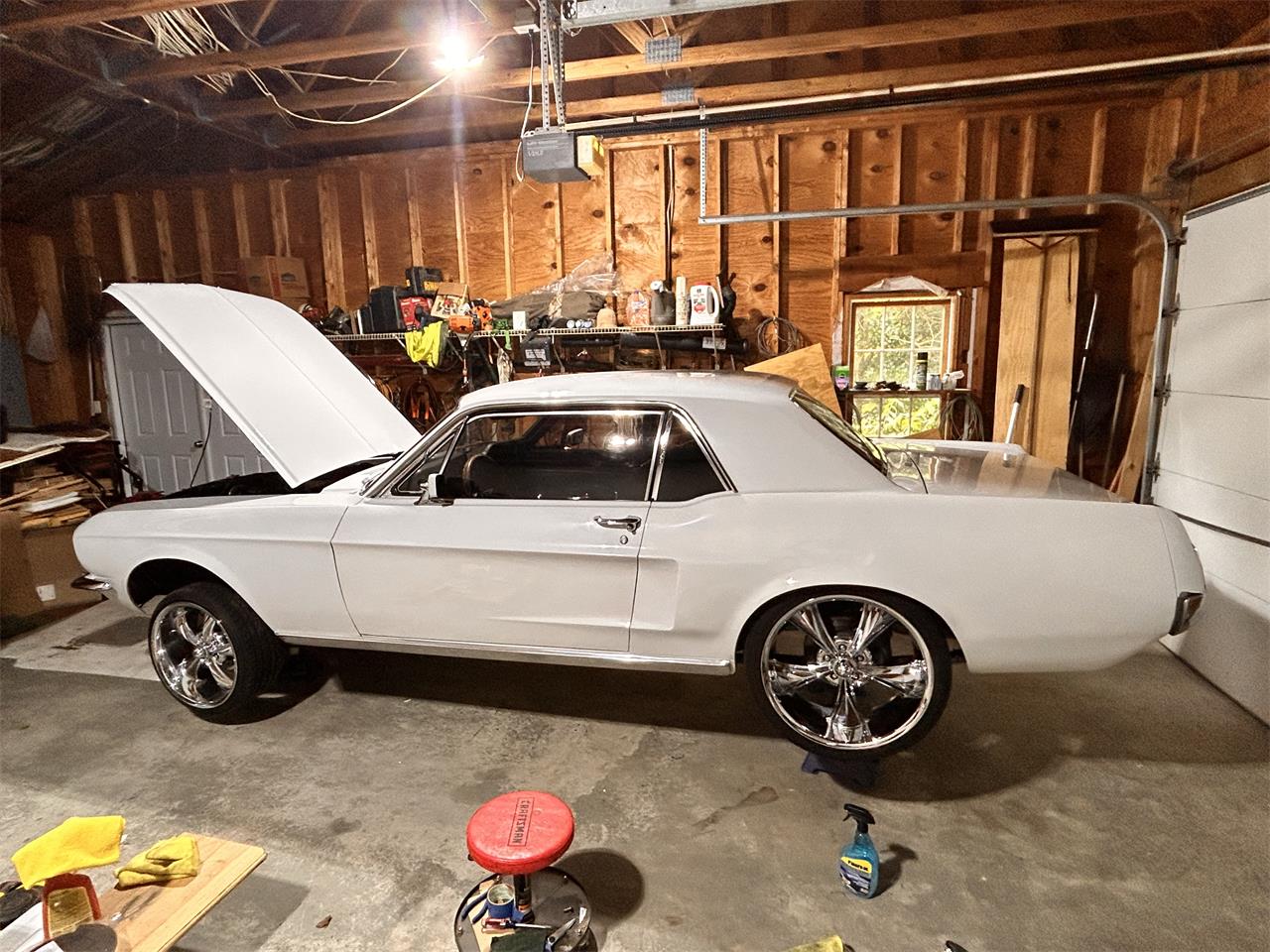 Ford-Mustang-1967-White-Black-9