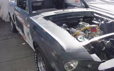 Ford-Mustang-1968-3