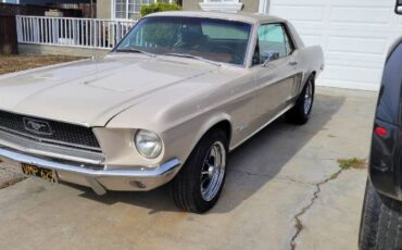 Ford-Mustang-1968-5