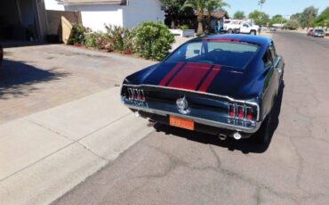 Ford-Mustang-1968-Black-12