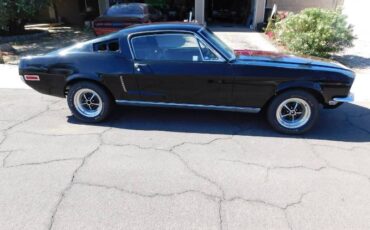 Ford-Mustang-1968-Black-15