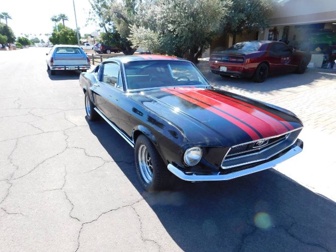 Ford-Mustang-1968-Black-16