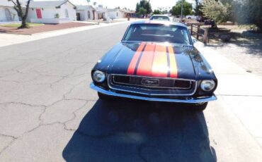 Ford-Mustang-1968-Black-17