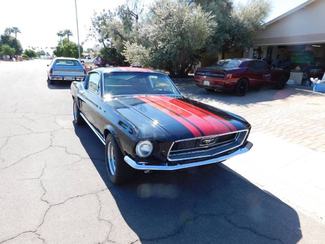 Ford-Mustang-1968-Black-9