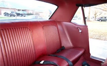 Ford-Mustang-1968-Black-Red-10