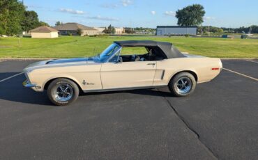 Ford-Mustang-1968-Convertible-17