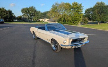 Ford-Mustang-1968-Convertible-4