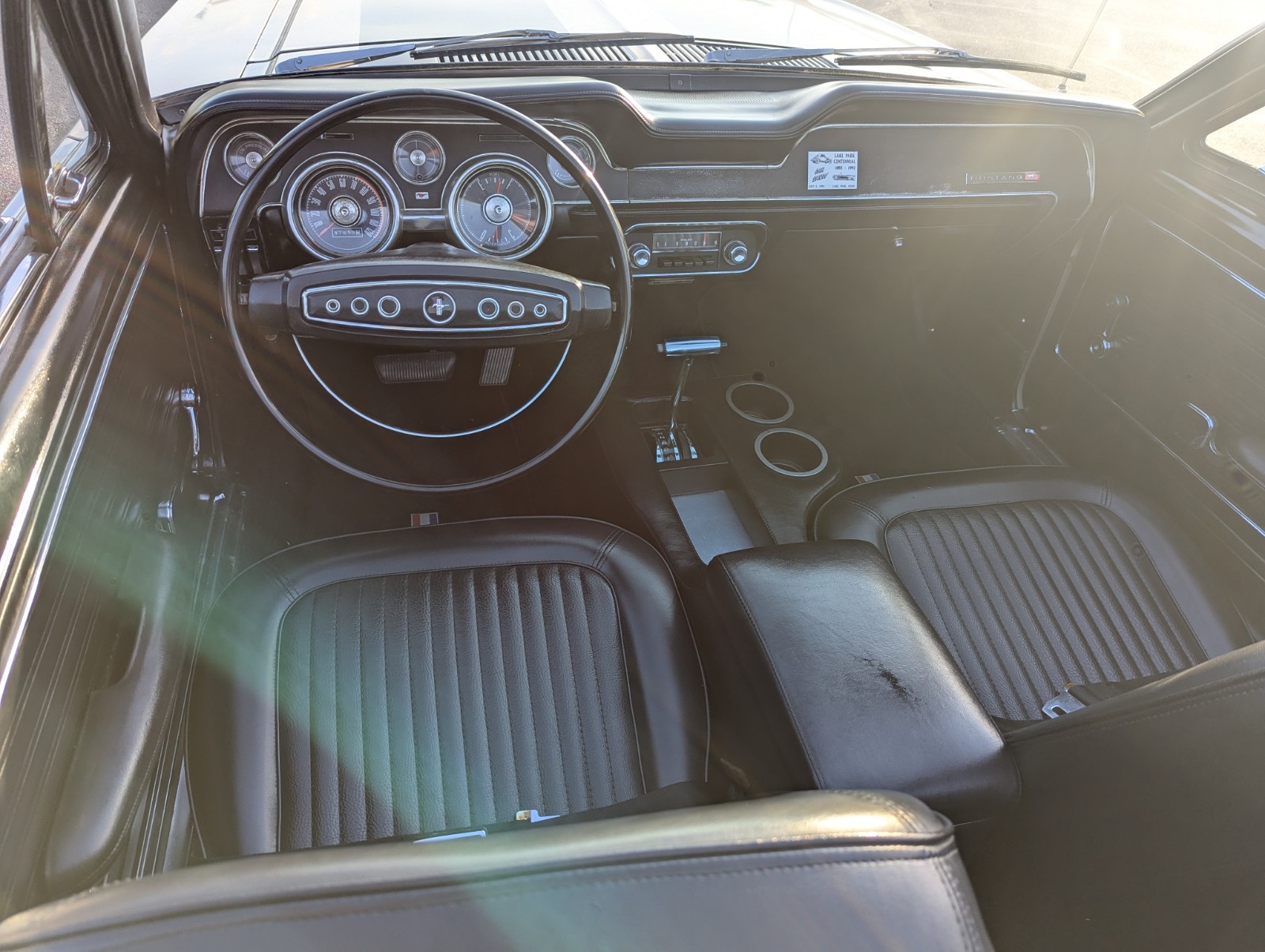 Ford-Mustang-1968-Convertible-6