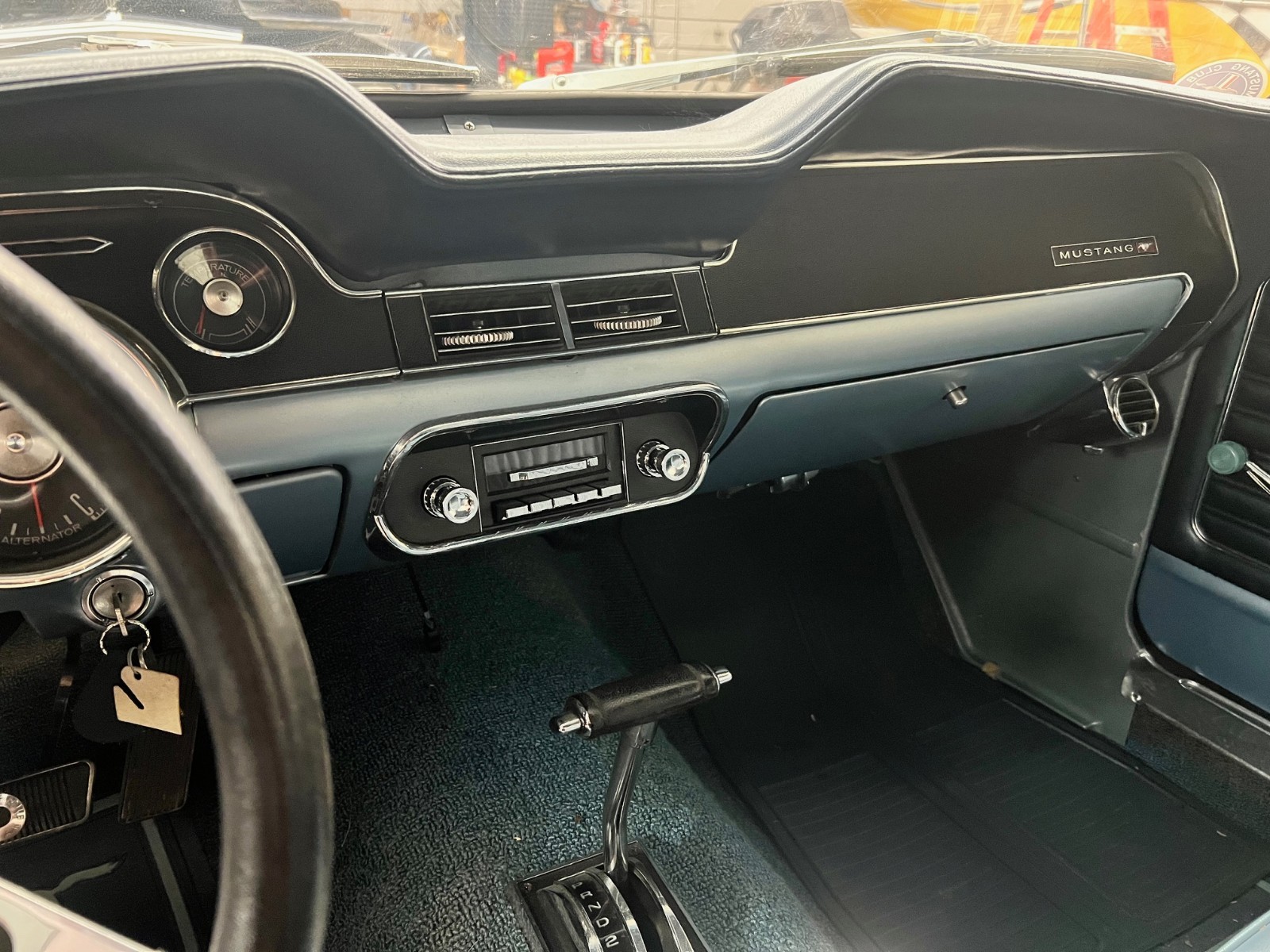Ford-Mustang-1968-Coupe-16