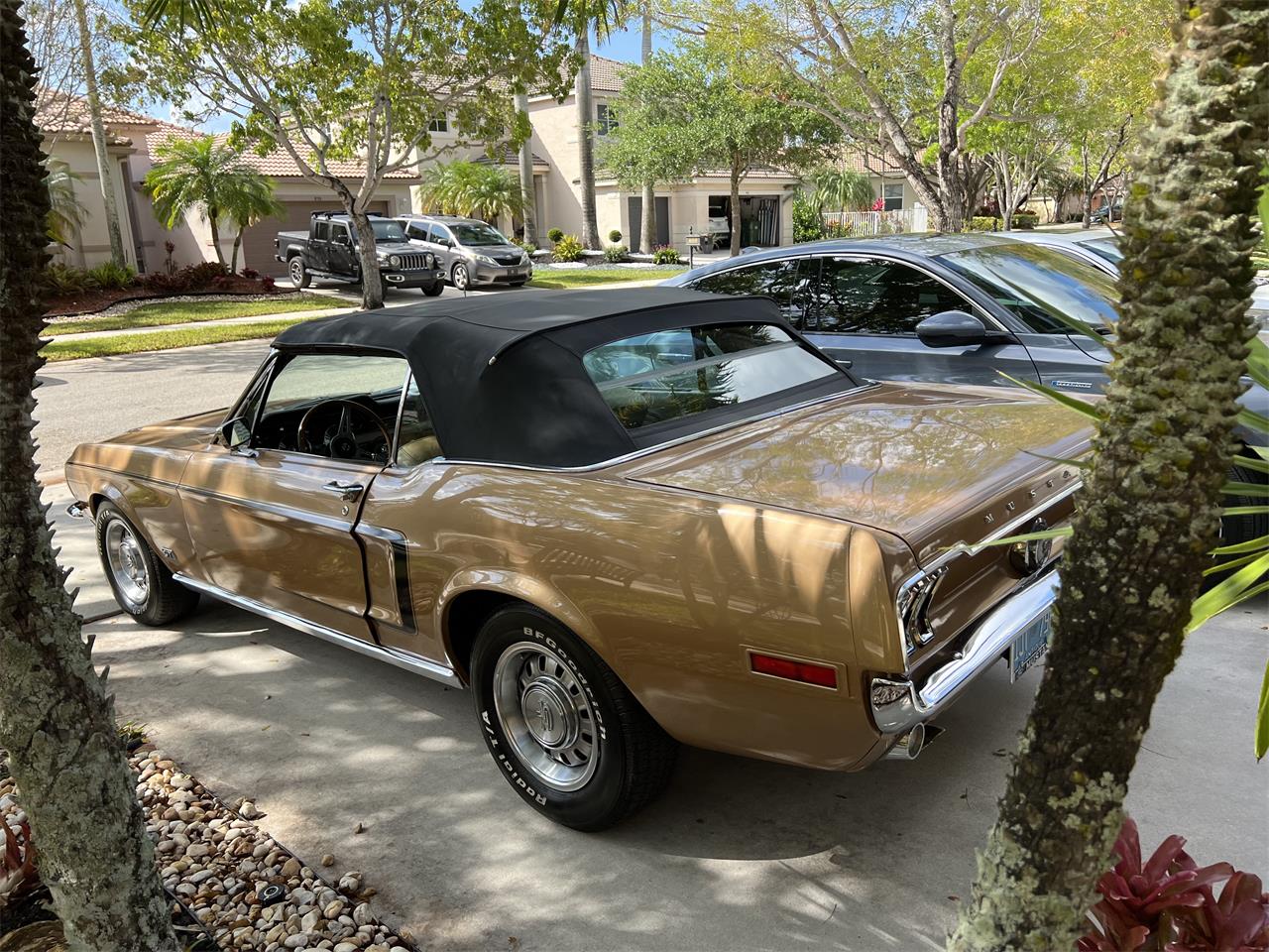 Ford-Mustang-1968-GOLD-GOLD-20