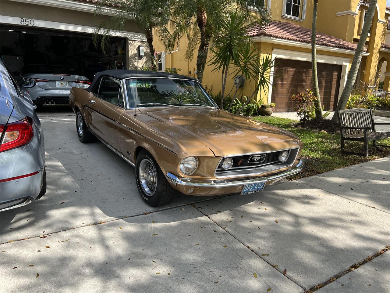 Ford-Mustang-1968-GOLD-GOLD-28