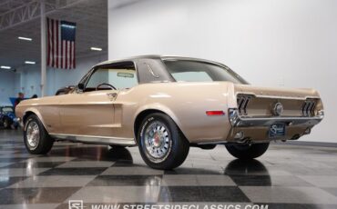 Ford-Mustang-1968-Gold-Dark-Red-21