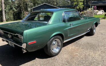 Ford-Mustang-1968-Green-Black-1